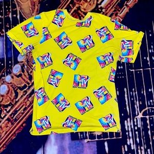 catches too much attention.